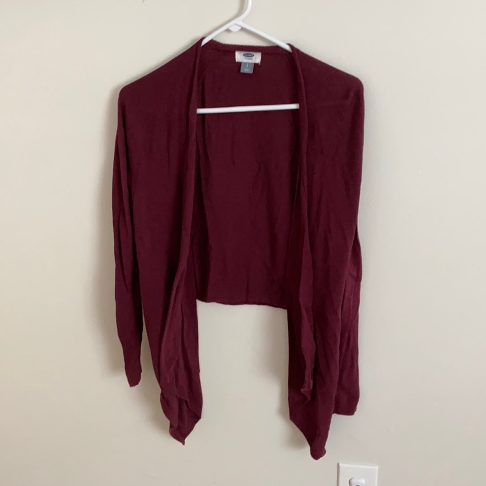 Long sleeve maroon cardigan